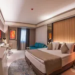 Bayir Diamond & Convention Center Szálloda Konya