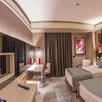 Bayir Diamond & Convention Center Szálloda