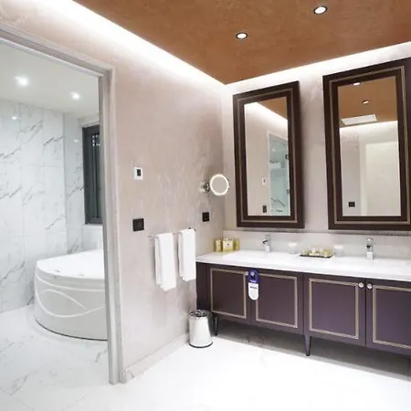 Bayir Diamond & Convention Center Hotel