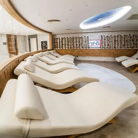 Bayir Diamond & Convention Center Hotel