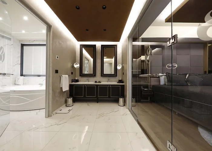 Bayir Diamond & Convention Center 5*