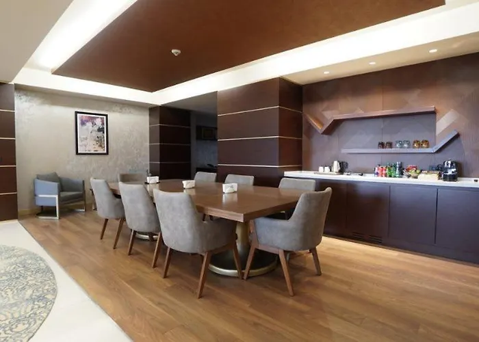 Bayir Diamond & Convention Center Hotel 5*